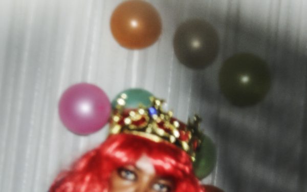Self-discovery through imagery – ‘Plastic Crowns’ exhibition by photographer Phumzile Khanyile