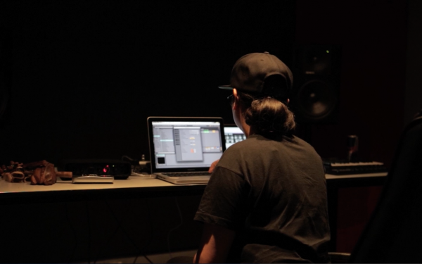 Femme in Music: On Tour with Ikonika