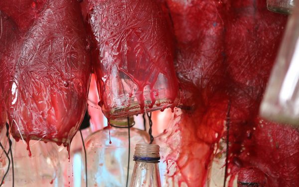 Stacey Gillian Abe // using glass as a medium for dialogue about the oppression of women