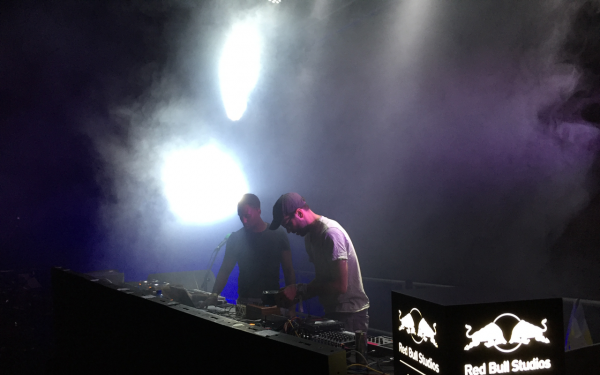 PAINTING W/ MUSIC – Creating a visual footprint for music