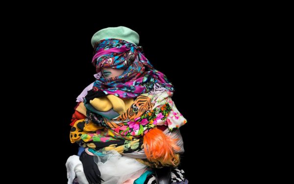 ‘Soft Shells’ – Creating Human Clothing Sculptures with Libby Oliver