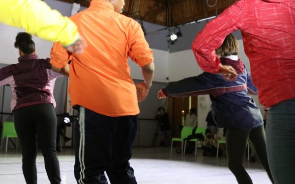 ANY BODY ZINE // writings on dance, movement and embodied politics