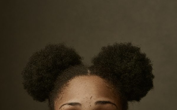 Maxim Vakhovskiy – Celebrating the raw beauty women of colour possess through photography