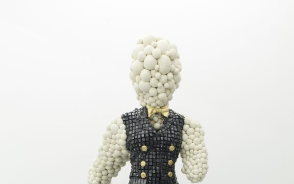 ‘Coucou Crumble’ by Maurice Mbikayi – Dystopic realities