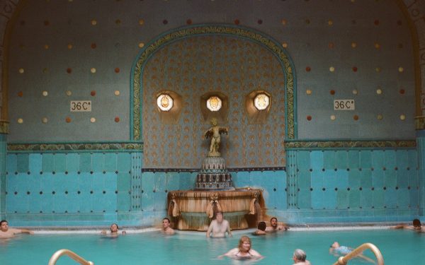 Carl van der Linde captivates with dreamy nostalgia drenched photography