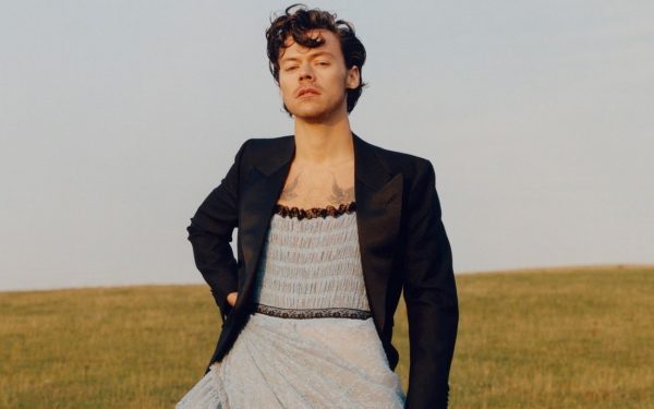 Is Harry Styles too comfortable in his (performed) ambiguity?