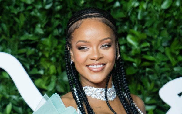 In the service of celebrity activism // should we raise the expectations?