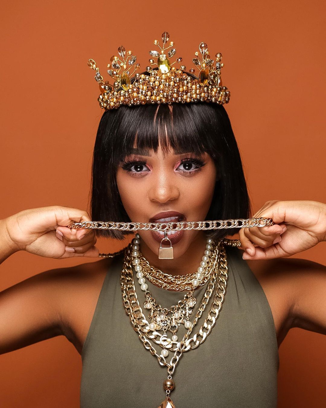 Hlomu The Wife Hlomu The Wife