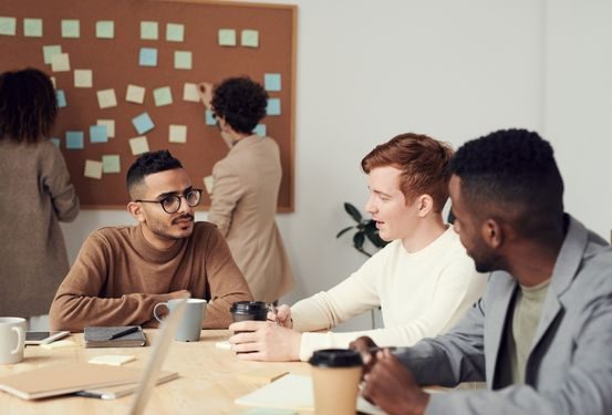 Opportunities in October 2022: Jobs, Open Calls and Residencies