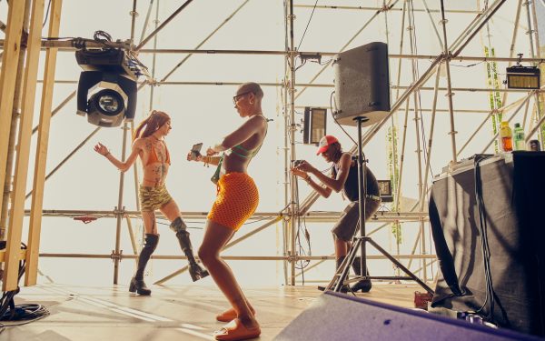 Multiple moments of suspension with the Zagaza Collective