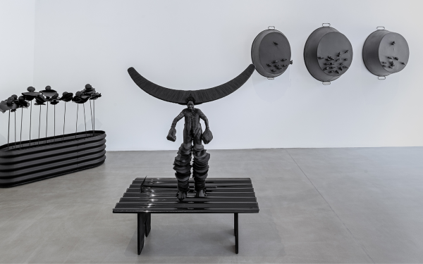 Poetics of Collective Presence in “RE GONA” by Cow Mash